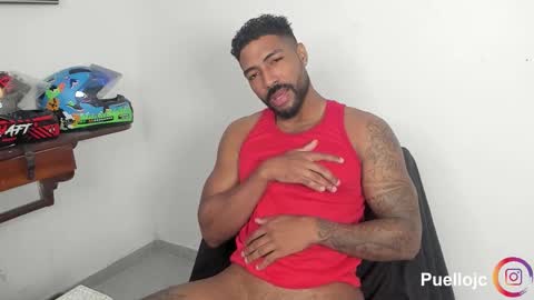 Snapshot of xtipp3r chatting on February 25, 2026, 11:42 am Stipp3r online show from February 25, 2026, 11:42 am