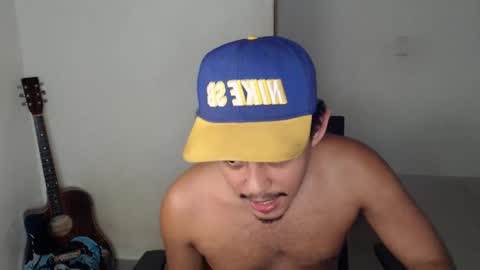 xtranherr online show from November 27, 2025, 2:02 am