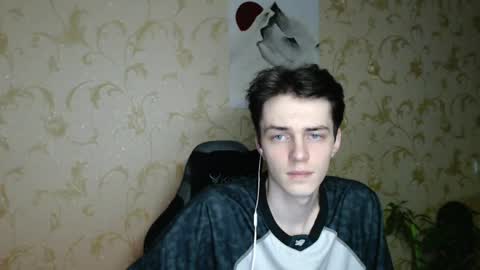 traqqq online show from May 19, 2026, 8:37 pm