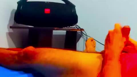 xuyeeg online show from February 24, 2025, 12:41 am