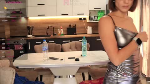 FrancyStepmom and YStepson    INTERESTED IN A GIRL-GIRL COLLABORATION  TEXT ME HERE  or INSTAGRAM online show from September 18, 2025, 11:34 am