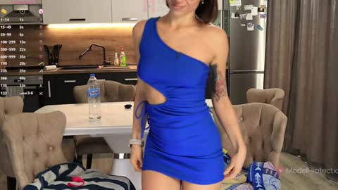 FrancyStepmom and YStepson    INTERESTED IN A GIRL-GIRL COLLABORATION  TEXT ME HERE  or INSTAGRAM online show from November 23, 2025, 1:11 pm