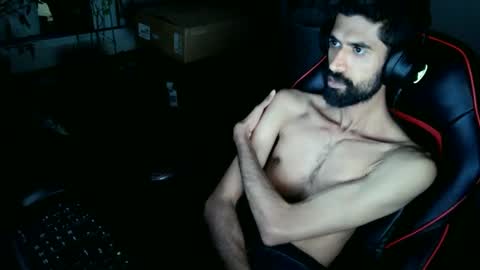 Snapshot of xwuvzyew chatting on December 20, 2024, 5:25 am x online show from December 20, 2024, 5:25 am