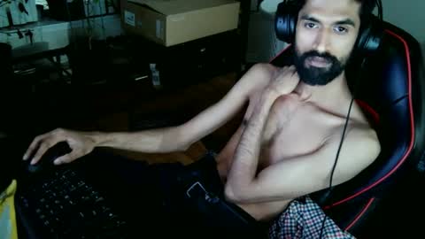 Snapshot of xwuvzyew chatting on December 20, 2024, 8:28 am x online show from December 20, 2024, 8:28 am