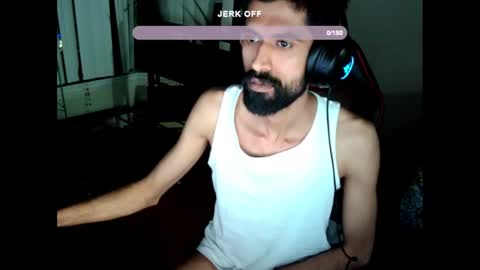 Snapshot of xwuvzyew chatting on December 22, 2024, 7:33 am x online show from December 22, 2024, 7:33 am