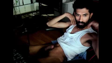 Snapshot of xwuvzyew chatting on December 22, 2024, 10:38 am x online show from December 22, 2024, 10:38 am