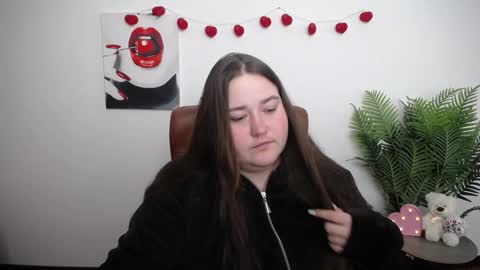 Snapshot of xx_daniella_xx chatting on February 13, 2026, 8:21 am xx daniella xx online show from February 13, 2026, 8:21 am