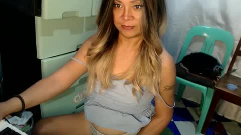 xxaprillovexx online show from February 8, 2025, 3:52 am