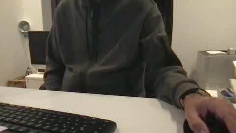 Sally  Alex online show from December 19, 2024, 7:40 am