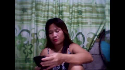 xxchuchuxx online show from December 18, 2024, 12:10 am