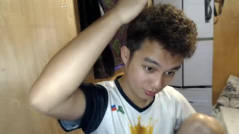 Snapshot of xxclark18xx chatting on July 16, 2026, 9:43 pm Clark online show from July 16, 2026, 9:43 pm