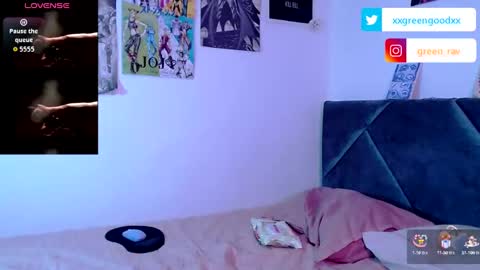 xxgreengoodxx online show from September 9, 2025, 2:22 am