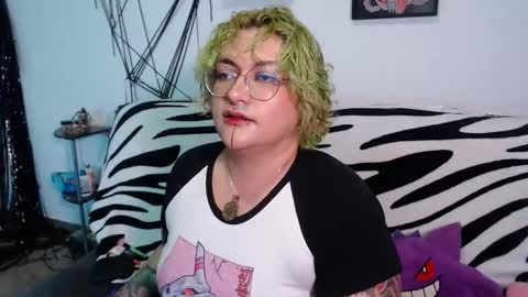 Snapshot of xxgreengoodxx chatting on February 19, 2026, 11:34 pm xxgreengoodxx online show from February 19, 2026, 11:34 pm