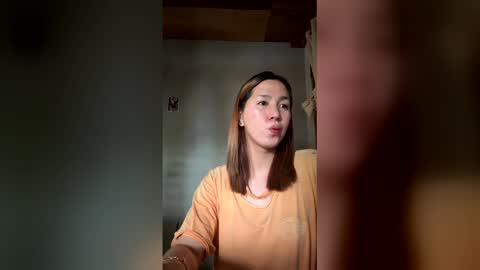 Dyanna Zulla online show from February 19, 2026, 7:04 am