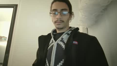 Snapshot of xxjasoneecxx chatting on January 9, 2025, 3:26 am XxJasoneecxX online show from January 9, 2025, 3:26 am
