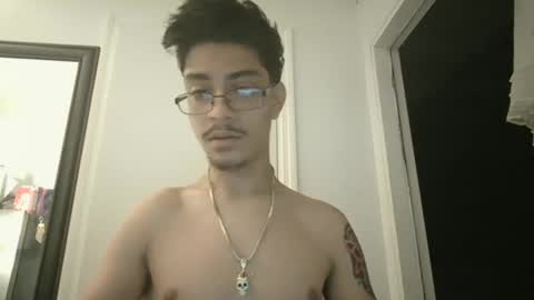 Snapshot of xxjasoneecxx chatting on February 16, 2025, 3:04 am XxJasoneecxX online show from February 16, 2025, 3:04 am
