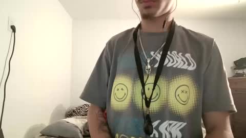 Snapshot of xxjasoneecxx chatting on February 25, 2025, 2:47 am XxJasoneecxX online show from February 25, 2025, 2:47 am