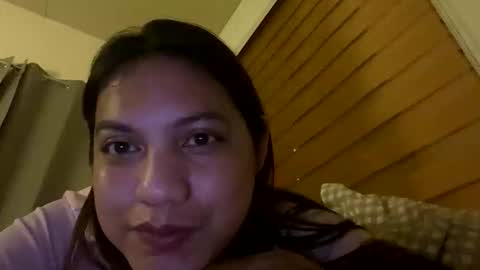 Snapshot of xxjulielovesyouxx chatting on November 4, 2025, 5:45 pm July online show from November 4, 2025, 5:45 pm