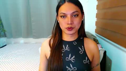 Snapshot of xxjulielovesyouxx chatting on February 11, 2026, 7:08 pm July online show from February 11, 2026, 7:08 pm