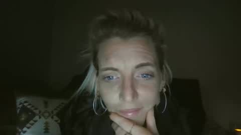 xxkennyx1 online show from September 18, 2025, 9:11 am