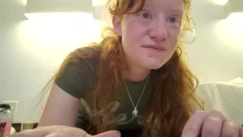 xxmariebliss online show from April 7, 2026, 2:17 pm