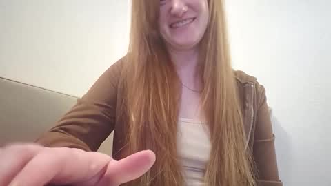 Snapshot of xxmariebliss chatting on May 20, 2026, 2:01 pm xxmariebliss online show from May 20, 2026, 2:01 pm