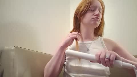 Snapshot of xxmariebliss chatting on May 29, 2026, 12:58 pm xxmariebliss online show from May 29, 2026, 12:58 pm