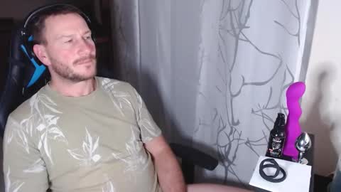 xxmettexx online show from January 8, 2025, 9:44 pm