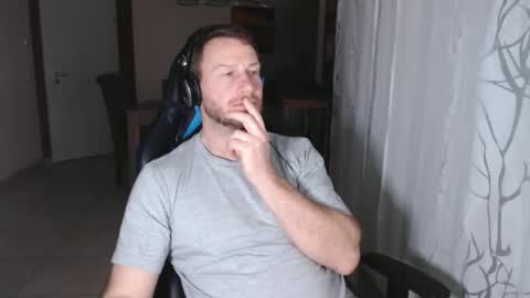 xxmettexx online show from February 26, 2025, 9:05 pm