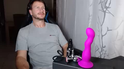 xxmettexx online show from November 9, 2025, 9:13 pm