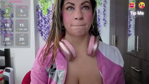 xxmilexx online show from July 10, 2026, 11:02 am