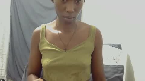 Snapshot of xxsexytalia28 chatting on February 28, 2025, 6:41 pm xxsexytalia28 online show from February 28, 2025, 6:41 pm