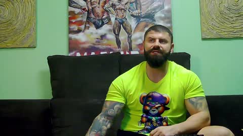 Snapshot of xxtreamleonard chatting on December 17, 2024, 9:50 am Xtream Leonard online show from December 17, 2024, 9:50 am