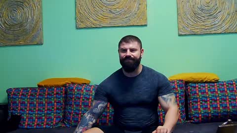 Snapshot of xxtreamleonard chatting on January 9, 2025, 8:13 am Xtream Leonard online show from January 9, 2025, 8:13 am