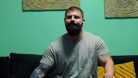 Snapshot of xxtreamleonard chatting on December 19, 2025, 5:03 am Xtream Leonard online show from December 19, 2025, 5:03 am