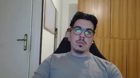 xxunmentionablexx online show from April 15, 2026, 7:58 pm