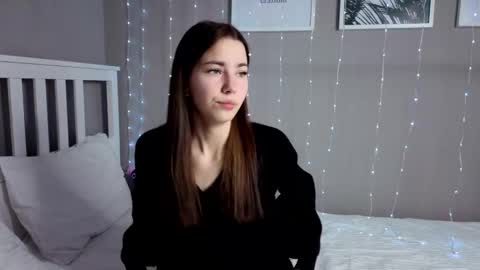 Eva online show from January 13, 2026, 5:35 am