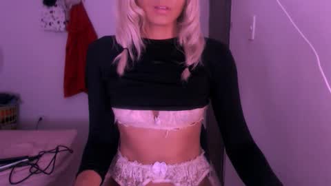 Snapshot of xxxanonymousloverxxx chatting on February 1, 2026, 8:51 pm Chiara online show from February 1, 2026, 8:51 pm