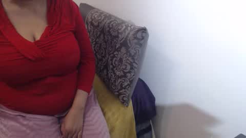 Ayanda online show from November 18, 2025, 11:47 am