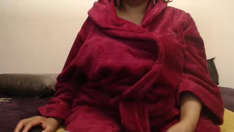 Ayanda online show from December 1, 2025, 11:32 pm