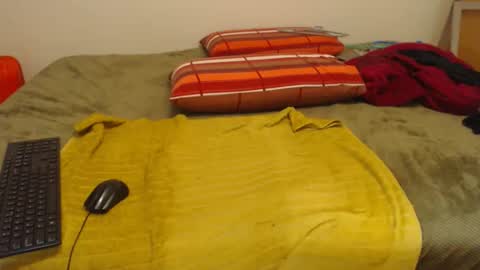 Ayanda online show from April 12, 2026, 1:27 pm