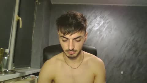 xxxdonpuiuuxxx online show from January 2, 2025, 8:02 pm