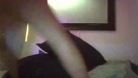 deeeeznutz online show from November 1, 2025, 1:46 pm