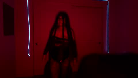 Snapshot of xxxenmascaradosxxx chatting on April 18, 2026, 7:01 am Parejahot69 online show from April 18, 2026, 7:01 am
