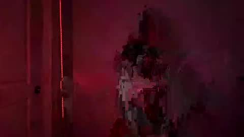 Snapshot of xxxenmascaradosxxx chatting on May 1, 2026, 6:29 am Parejahot69 online show from May 1, 2026, 6:29 am