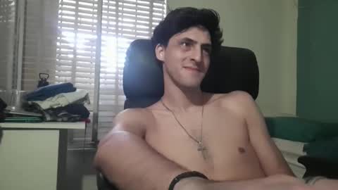 xxxfacu online show from January 12, 2025, 9:08 am