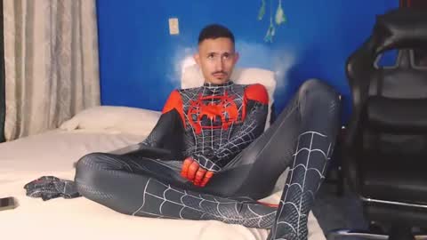 Snapshot of xxxhome_alonexxx chatting on October 31, 2025, 7:37 pm Kev online show from October 31, 2025, 7:37 pm