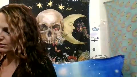 Misti online show from September 19, 2025, 11:00 am