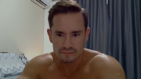 Snapshot of xxxmusclebigcockxxx chatting on February 5, 2025, 1:37 am xxxmusclebigcockxxx online show from February 5, 2025, 1:37 am