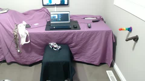 xxxxbrad online show from February 4, 2025, 10:13 pm